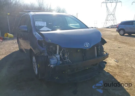 2014 Toyota Sienna Xle из США, поврежденный, VIN 5TDYK3DC3ES487461